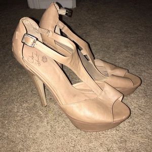 Colin Stuart 9 Heels